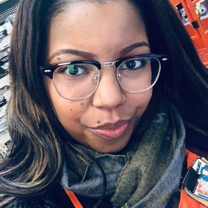 Meet your Posher, Ashley